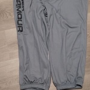 Boys under armor examine pics carefully